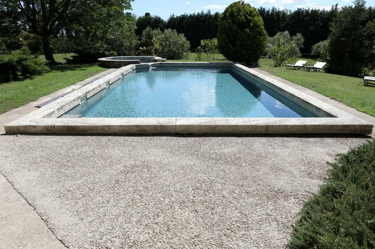 Bed and Breakfast Justin De Provence Orange  3*, Orange (Vaucluse)