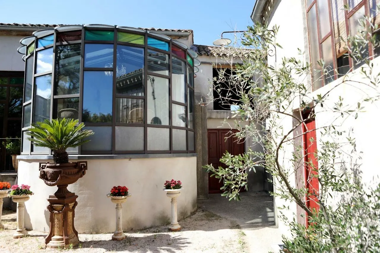 Bed and Breakfast Justin De Provence Orange  3*, Orange (Vaucluse) Frankreich