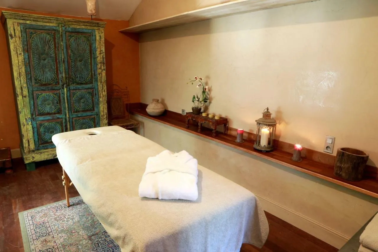 Bed and Breakfast Justin De Provence Orange  Orange (Vaucluse)